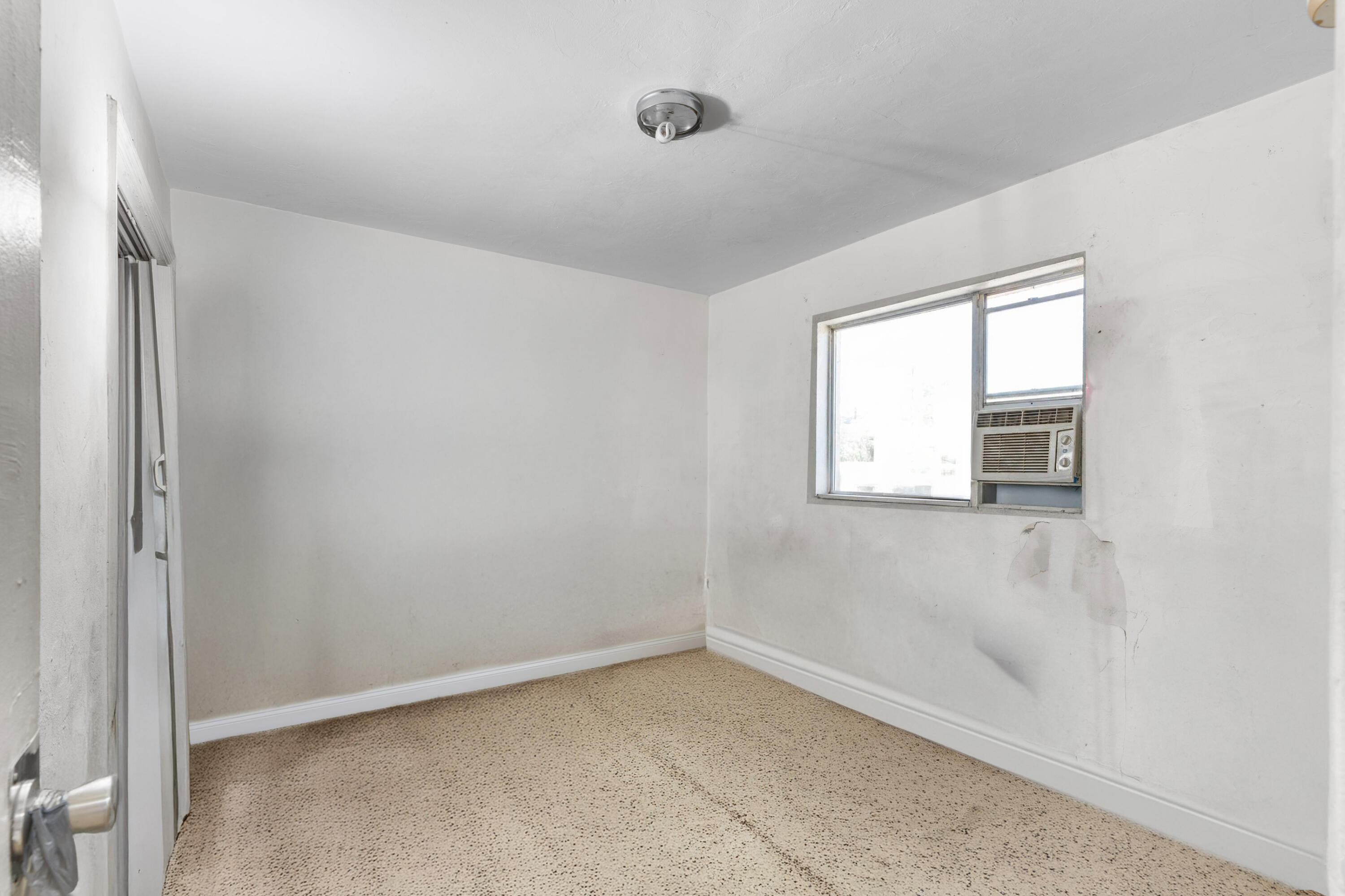 129 Southwest 6th Avenue Delray Beach, FL 33444 - Photo 9 of 33 Bedroom #2