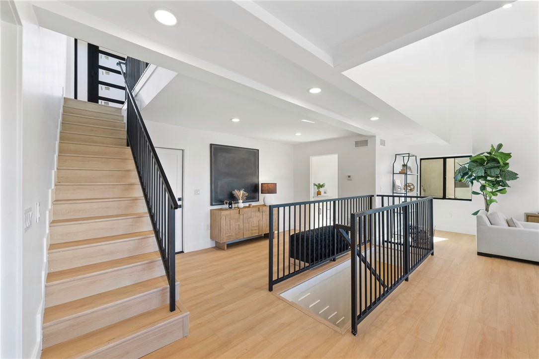 1725 Hill Drive South Pasadena, CA 91030 - Photo 14 of 68