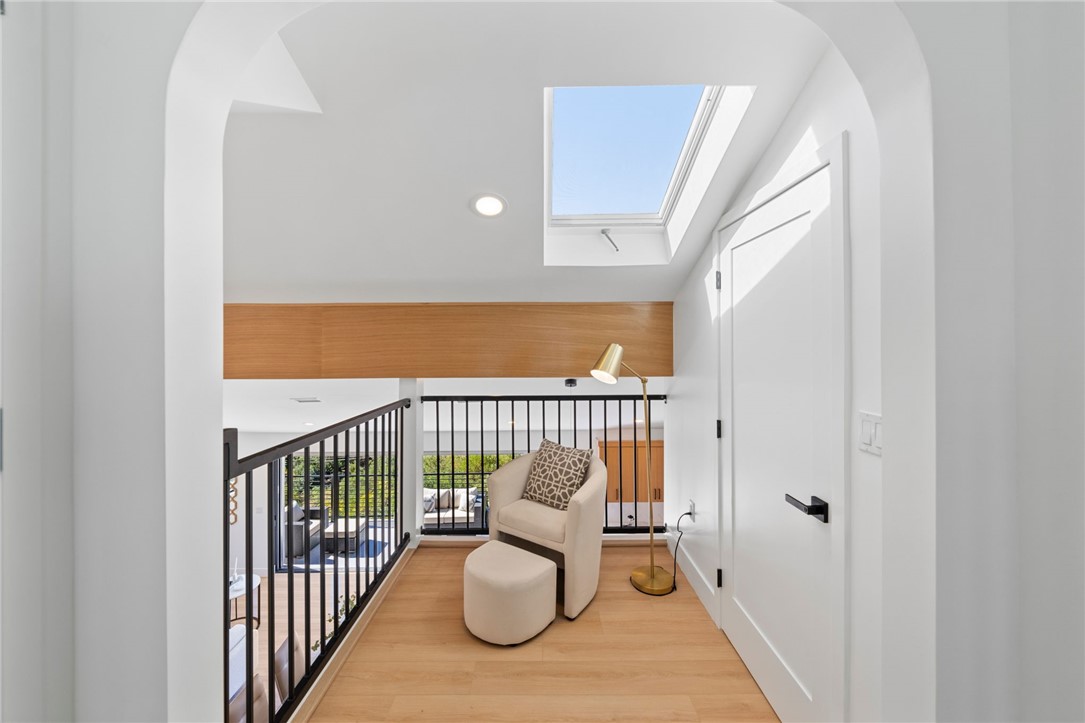 1725 Hill Drive South Pasadena, CA 91030 - Photo 10 of 68