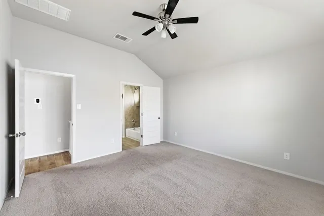 $1,900 | 104 Crooked Trail, Bastrop, TX 78602