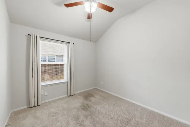 $1,900 | 104 Crooked Trail, Bastrop, TX 78602