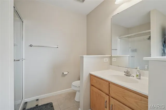 $385,000 | 956 Shadow Pine Drive, Fenton, MO 63026