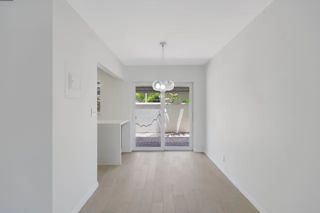 a very nice looking room with a bench