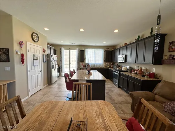 $440,000 | 2040 Port Royal Drive, Laughlin, NV 89029