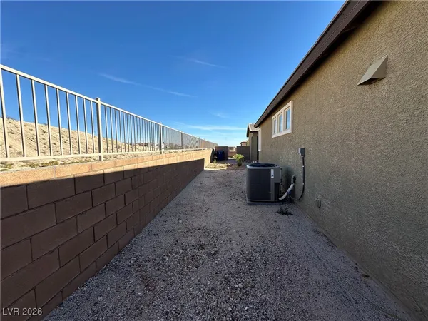 $440,000 | 2040 Port Royal Drive, Laughlin, NV 89029