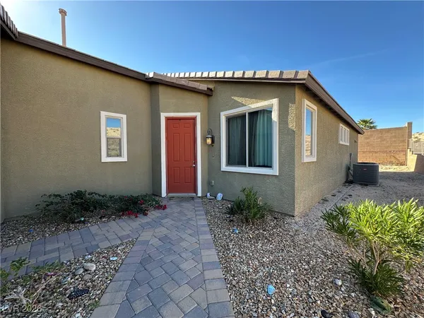 $440,000 | 2040 Port Royal Drive, Laughlin, NV 89029