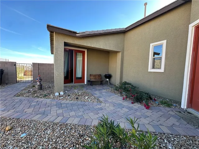 $440,000 | 2040 Port Royal Drive, Laughlin, NV 89029