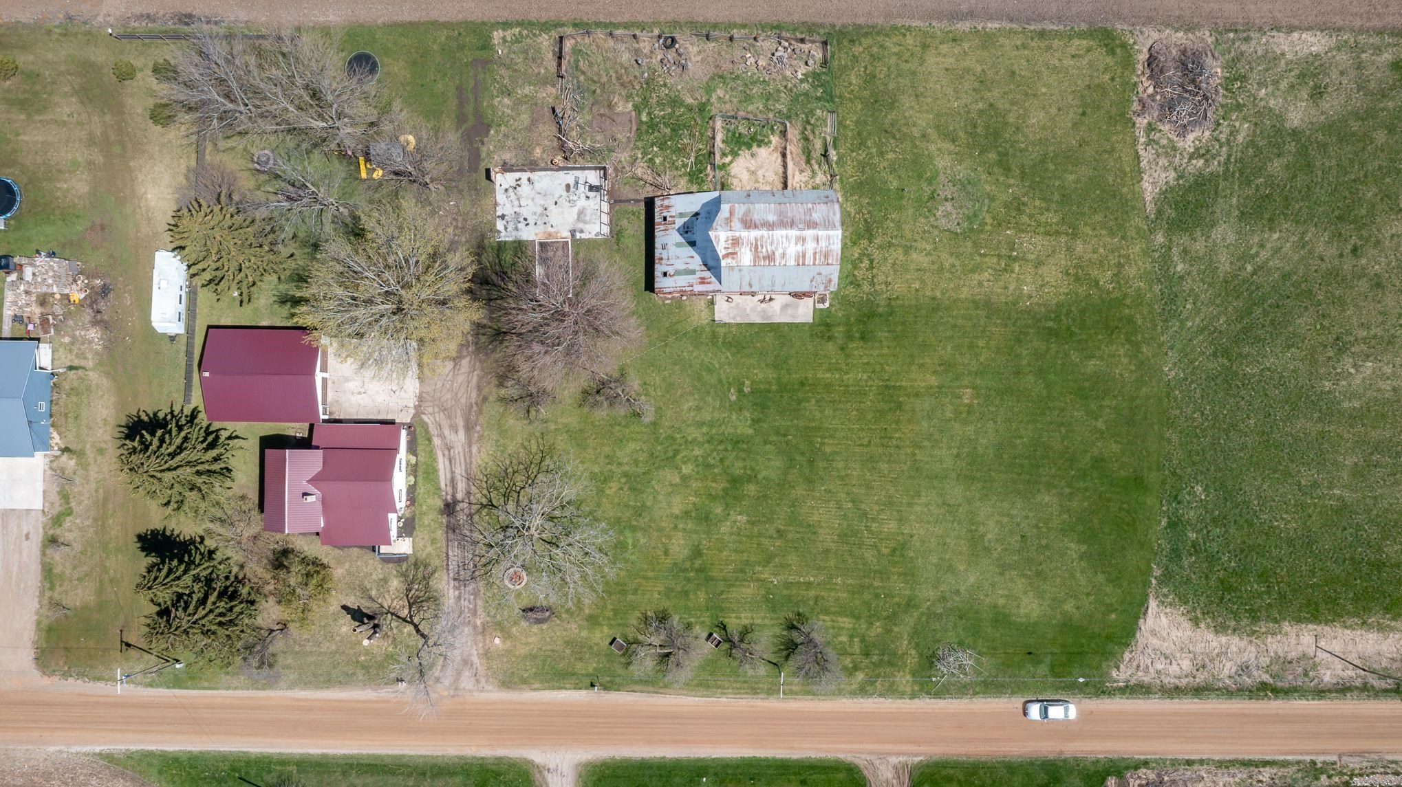 3942 North Begole Road Alma, MI 48801 - Photo 27 of 30 1899322-26.JPG
