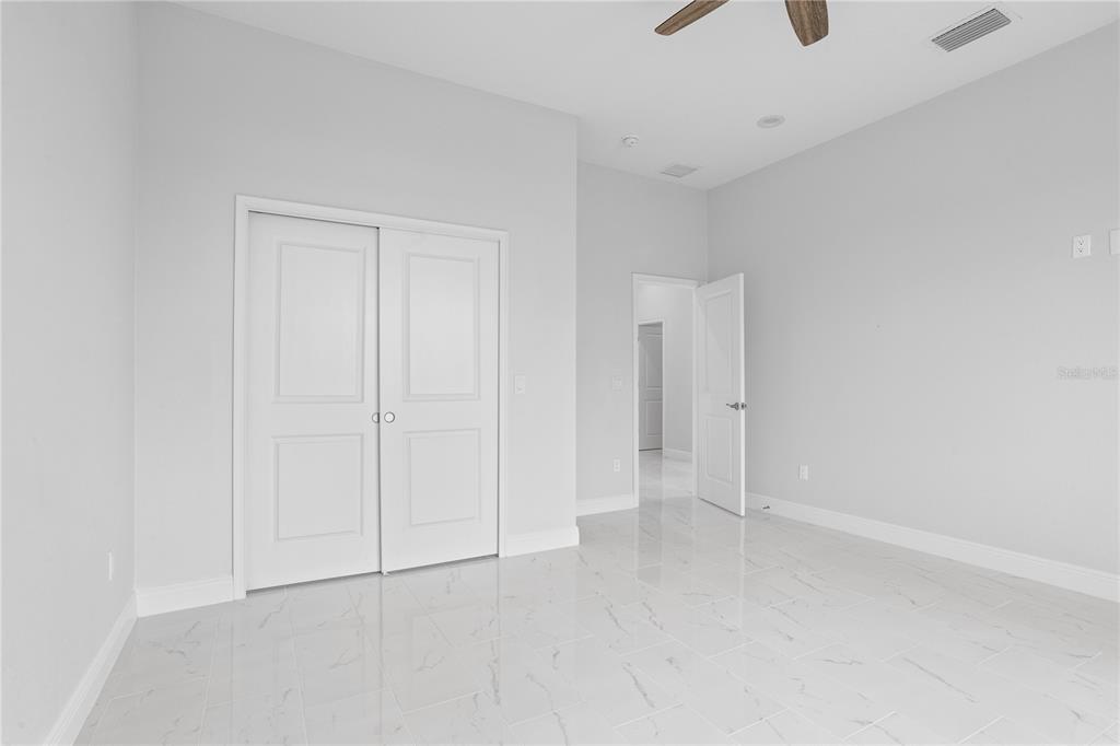 197 Valencia Ridge Drive Auburndale, FL 33823 - Photo 15 of 19 a view of an empty room
