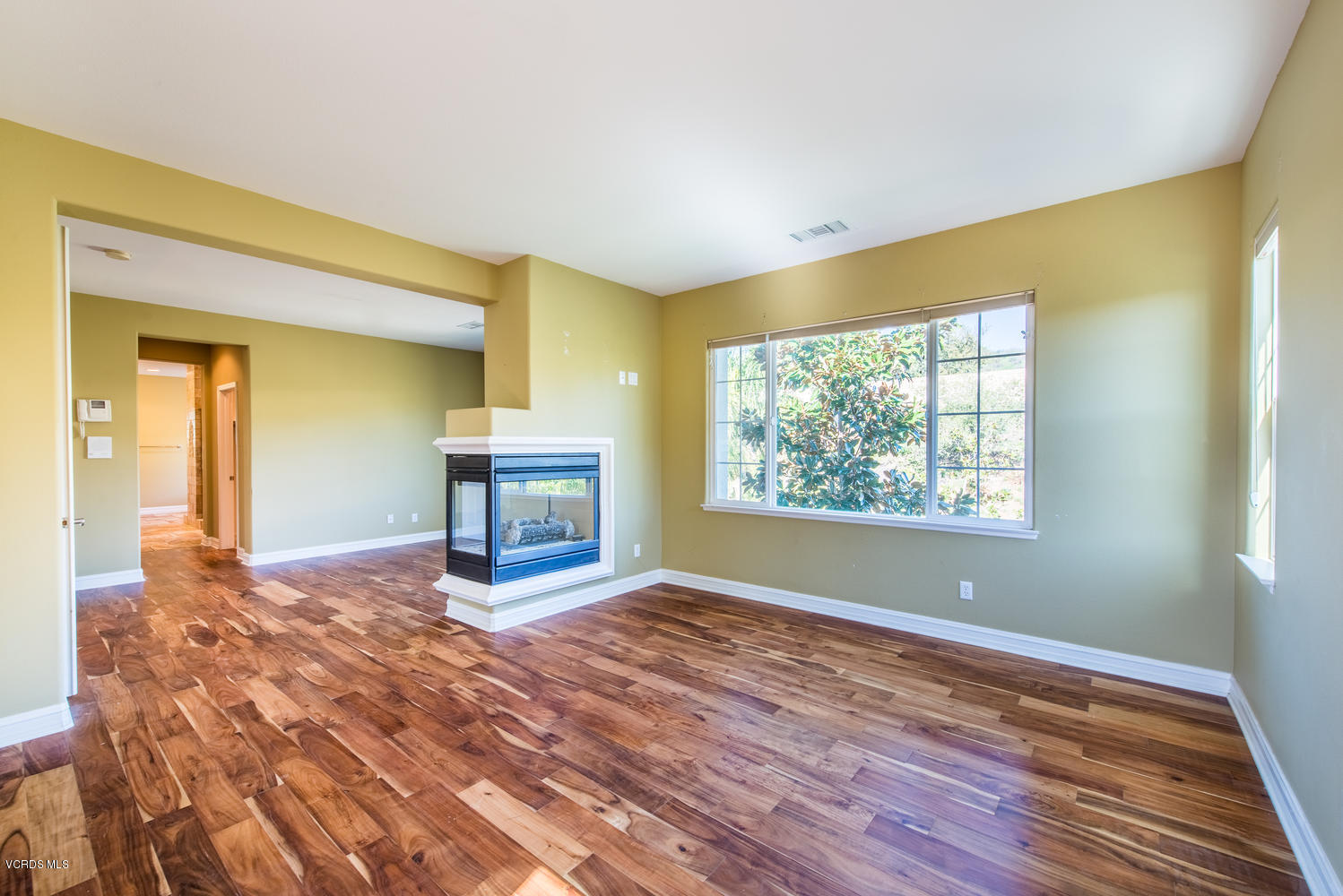 3708 Red Hawk Court Simi Valley, CA 93063 - Photo 13 of 27 Master Bedroom