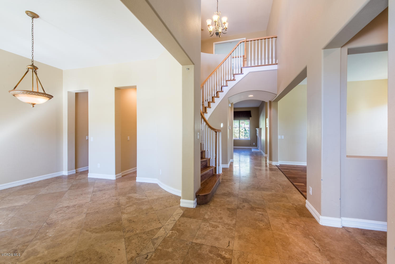 3708 Red Hawk Court Simi Valley, CA 93063 - Photo 3 of 27 Entry View