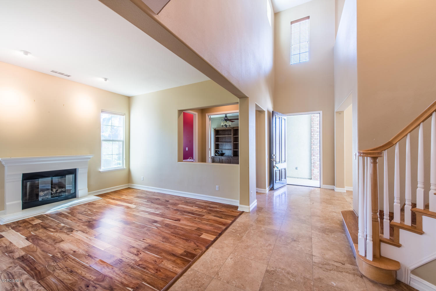3708 Red Hawk Court Simi Valley, CA 93063 - Photo 4 of 27 Formal Living Room