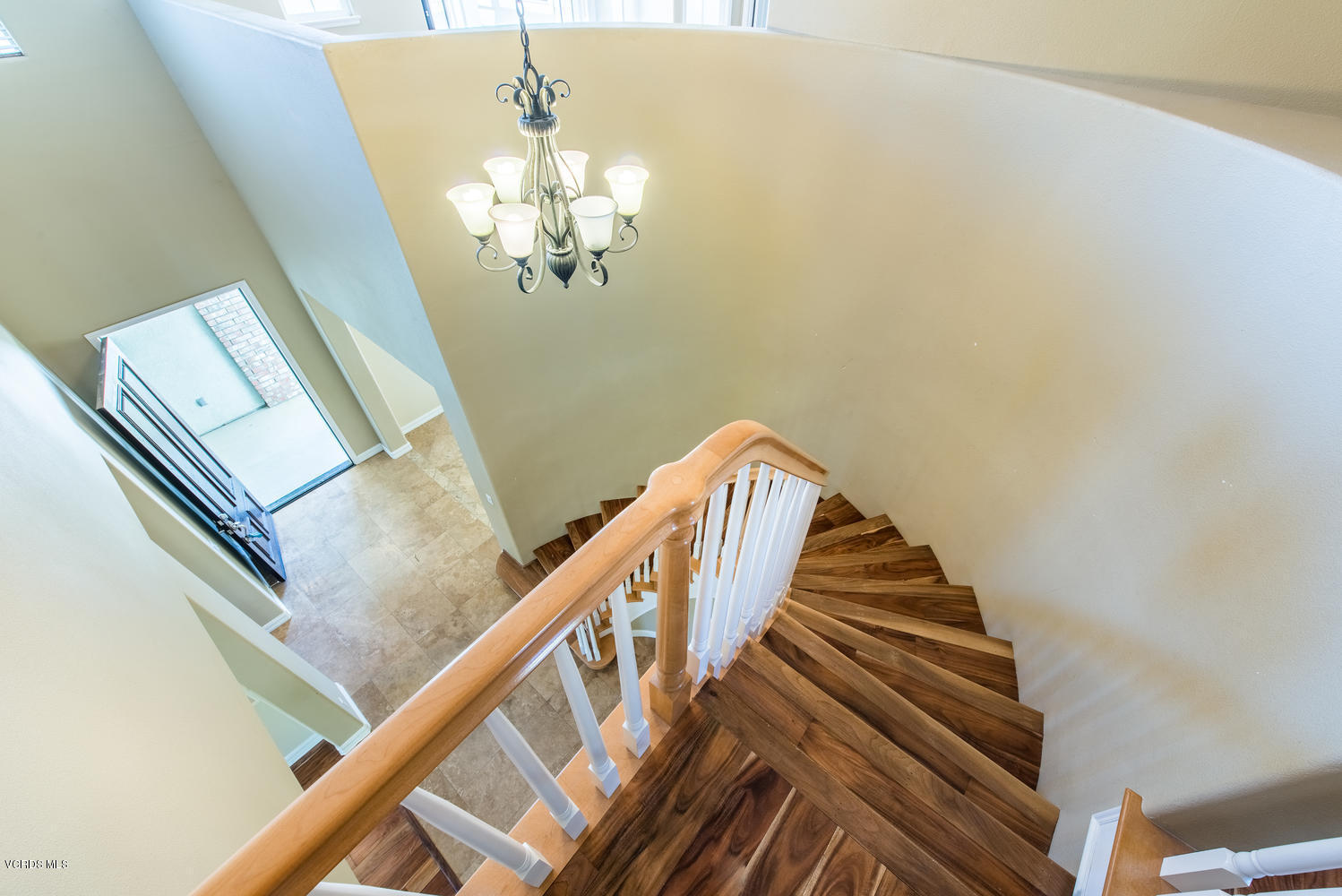 3708 Red Hawk Court Simi Valley, CA 93063 - Photo 10 of 27 Stairs Way