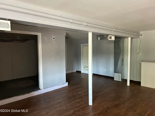 $900 | 122 Broad Street, Schuylerville, NY 12871