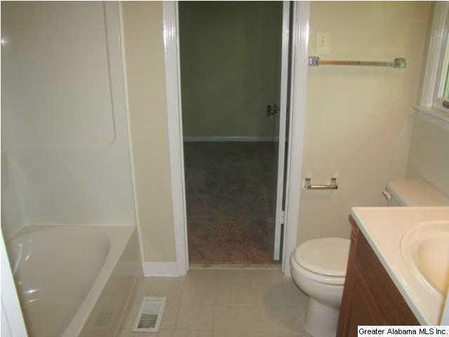 4661 Burning Tree Lane Pelham, AL 35124 - Photo 7 of 14