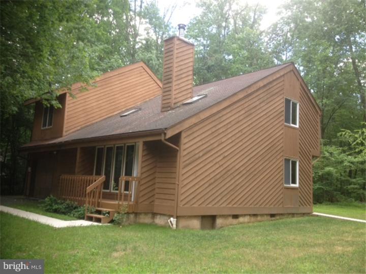 1263 Reed Lane Kintnersville, PA 18930 - Photo 3 of 12 Gallery Image 3