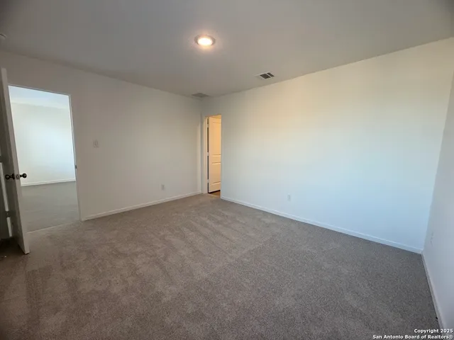 $1,445 | 204 Ottawa Way, New Braunfels, TX 78130