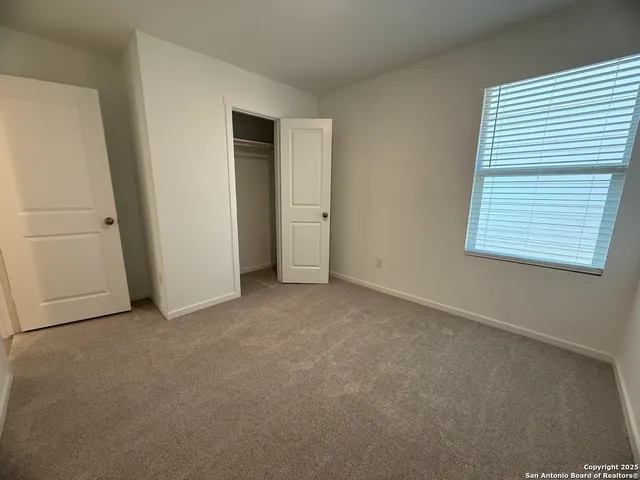 $1,445 | 204 Ottawa Way, New Braunfels, TX 78130