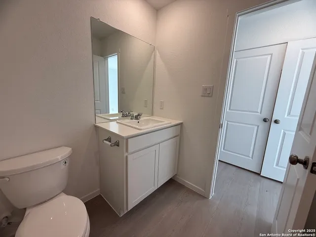 $1,445 | 204 Ottawa Way, New Braunfels, TX 78130