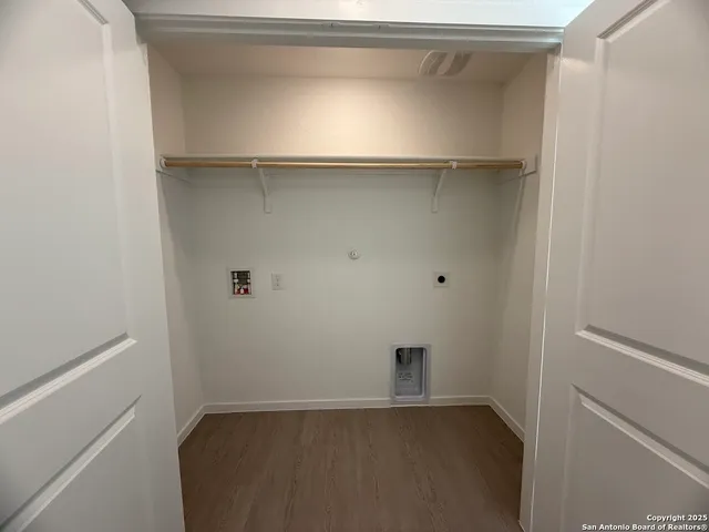 $1,445 | 204 Ottawa Way, New Braunfels, TX 78130