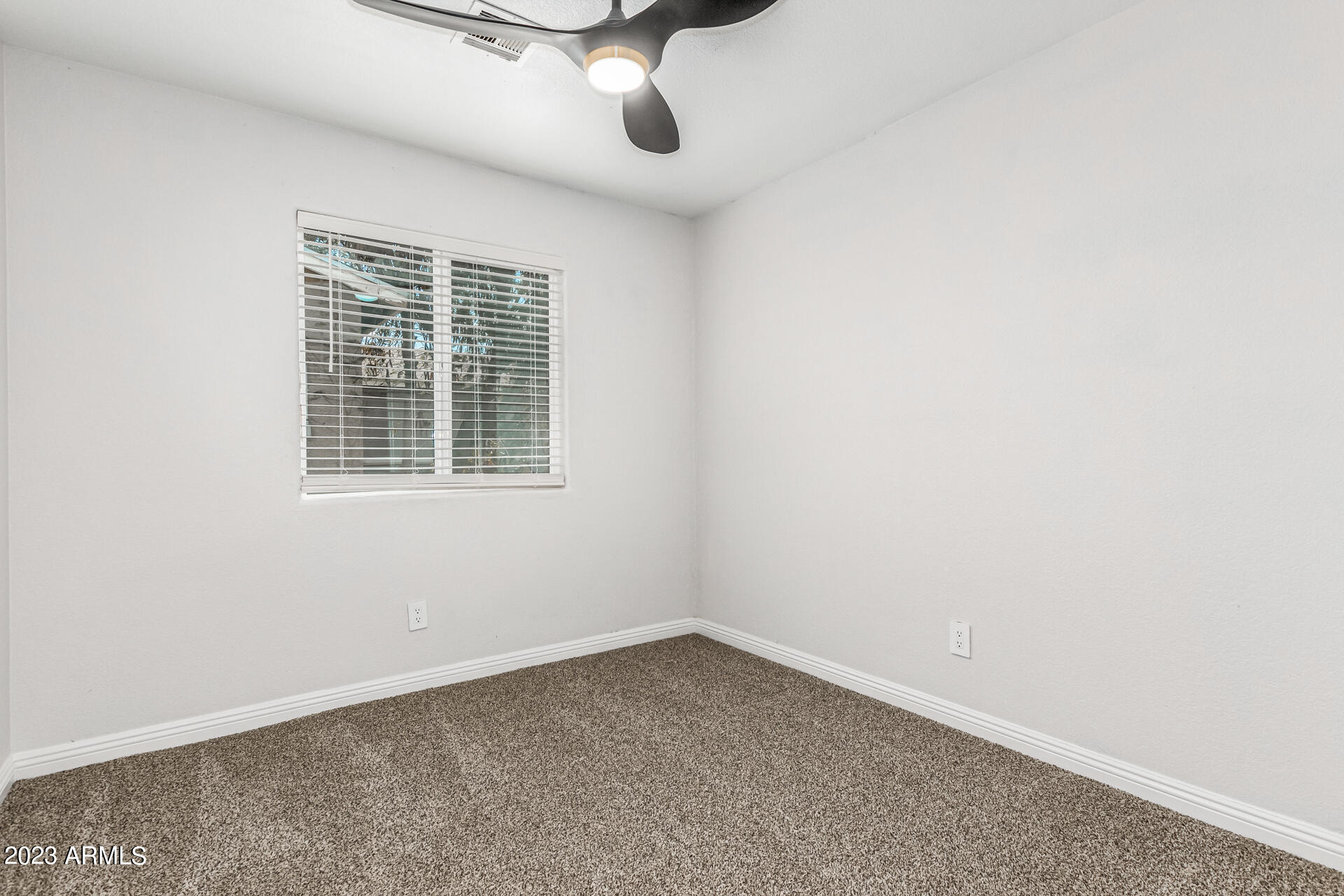 2127 West Roeser Road Phoenix, AZ 85041 - Photo 21 of 27 22 - Roeser 2127