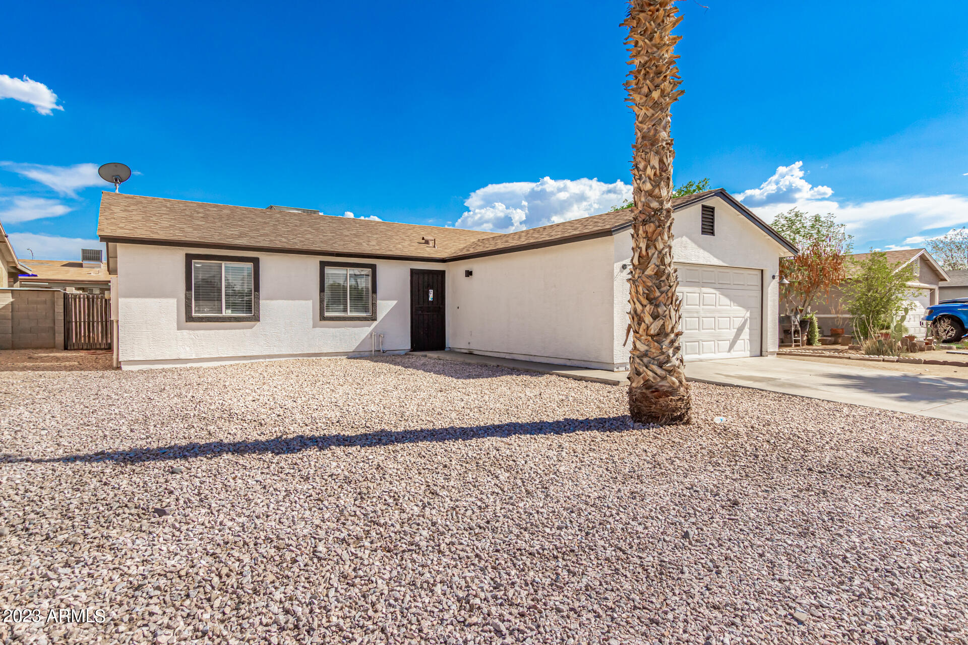 2127 West Roeser Road Phoenix, AZ 85041 - Photo 5 of 27 05 - Roeser 2127