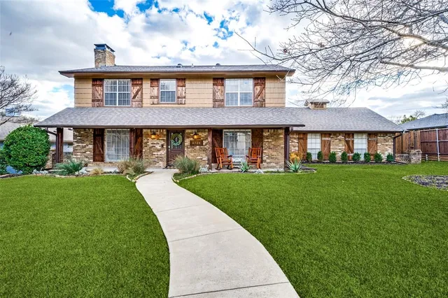 $564,000 | 2720 Prairie Creek Court, Plano, TX 75075