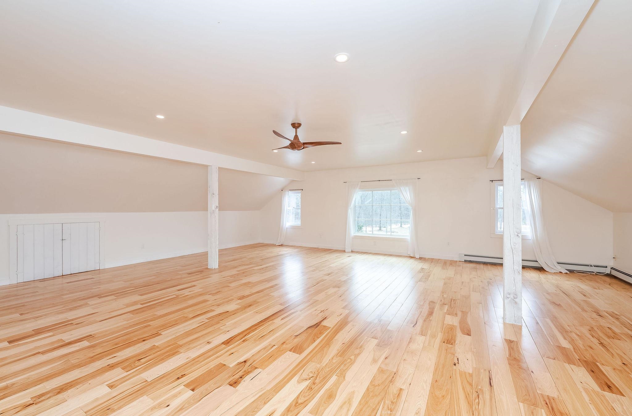 345 Dry Hill Road Barrington, NH 03825 - Photo 2 of 22