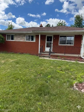 $229,900 | 14510 Hoerning Avenue, Warren, MI 48088