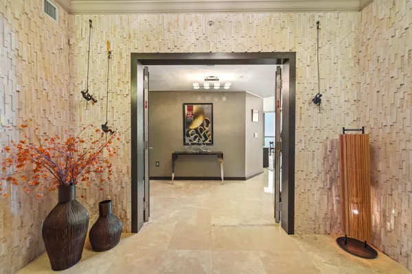 $7,250 | 3101 South Ocean Drive, Unit 3105, Hollywood, FL 33019