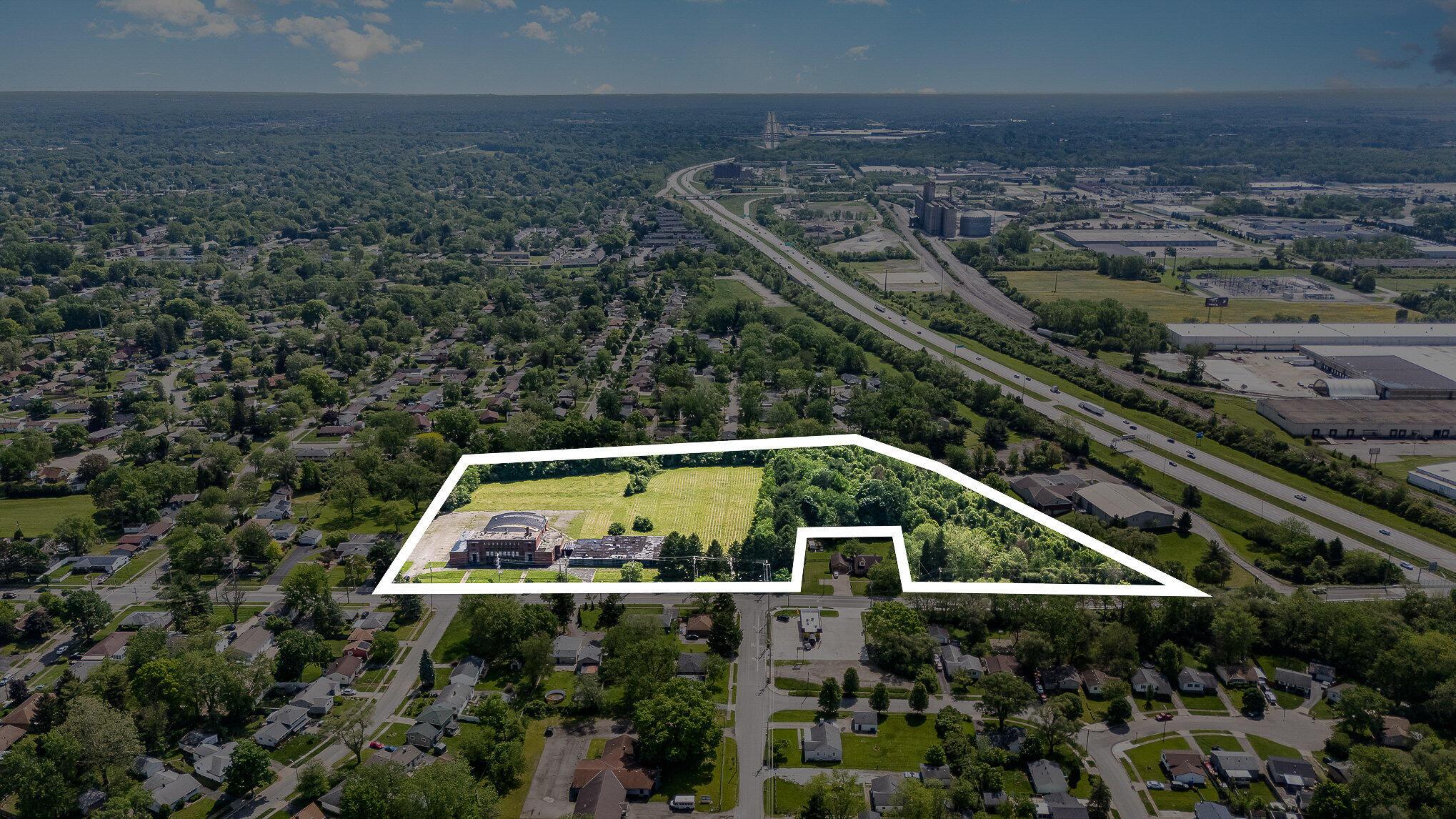 1712 Courtright Road Columbus, OH 43227 - Photo 3 of 10 dji_20250515111535_0336_d-edit-edit_812