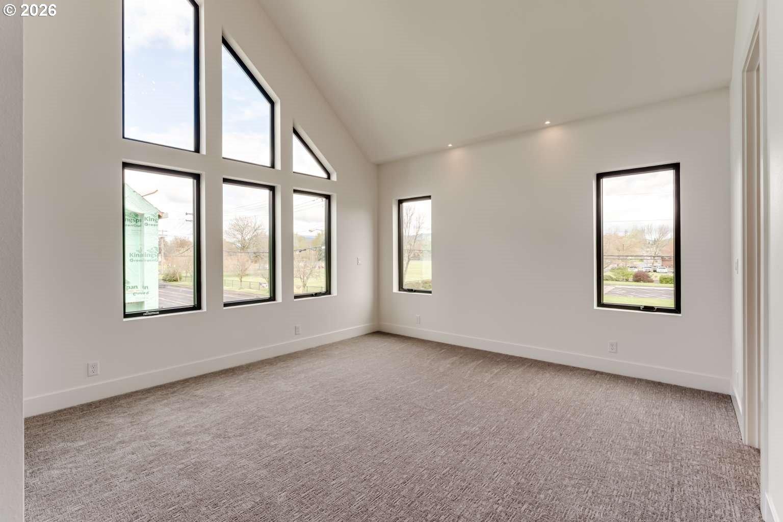 2624 Gilham Road Eugene, OR 97408 - Photo 24 of 33 Gallery Image 24