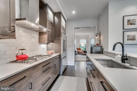 $979,000 | 1009 Irving Street Northwest, Washington, DC 20010