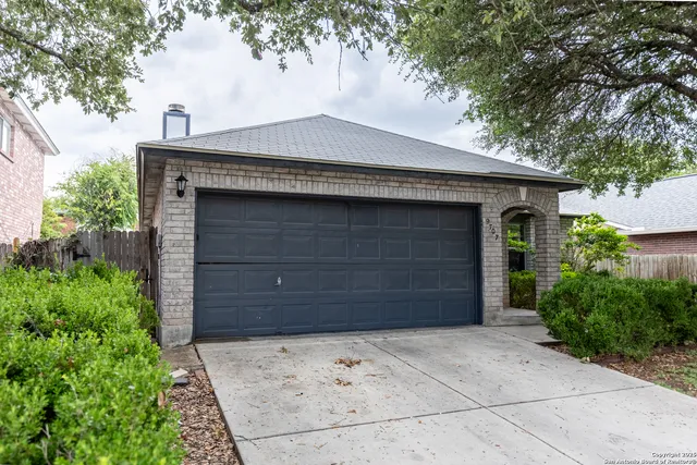 $1,725 | 9707 Alisa Brooke, San Antonio, TX 78254