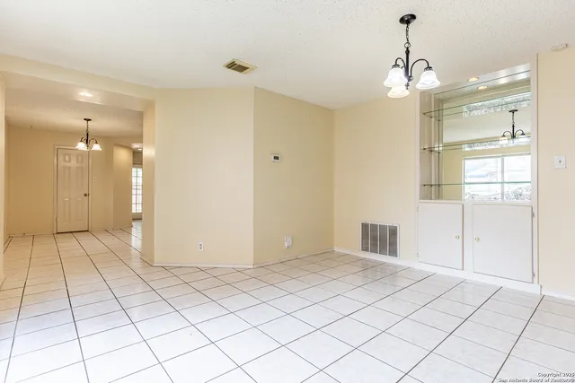 $1,725 | 9707 Alisa Brooke, San Antonio, TX 78254