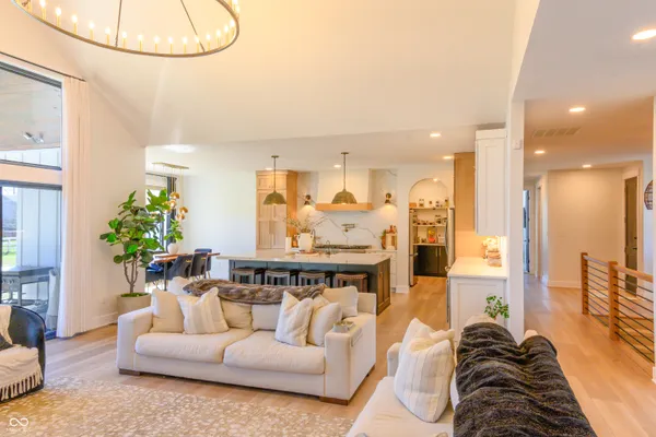 $750,000 | 6661 West 100 North, Greenfield, IN 46140