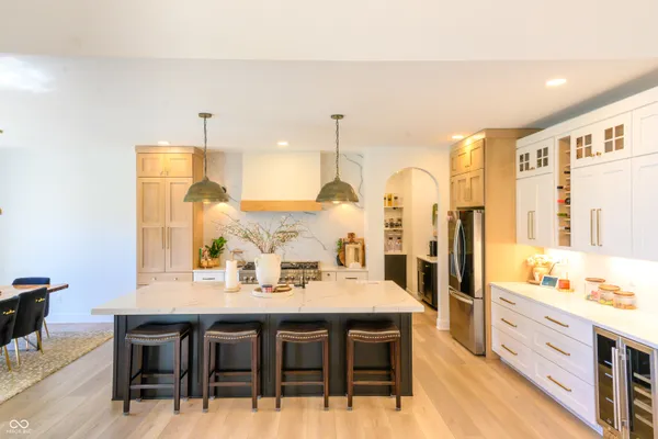 $750,000 | 6661 West 100 North, Greenfield, IN 46140