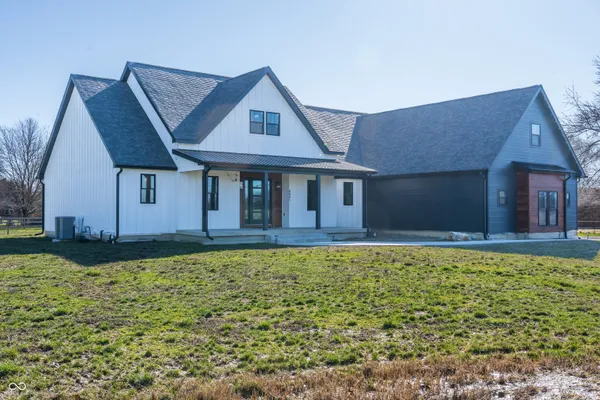 $750,000 | 6661 West 100 North, Greenfield, IN 46140