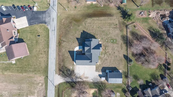 $750,000 | 6661 West 100 North, Greenfield, IN 46140