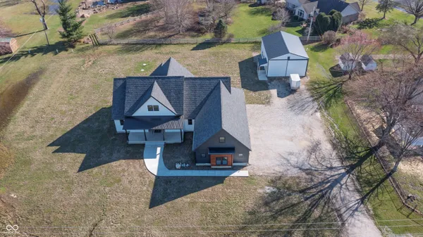 $750,000 | 6661 West 100 North, Greenfield, IN 46140