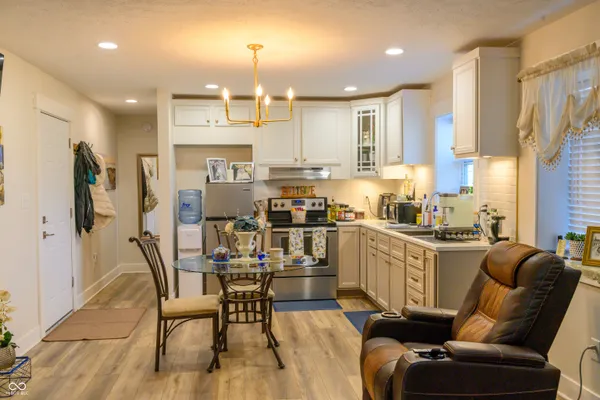 $750,000 | 6661 West 100 North, Greenfield, IN 46140