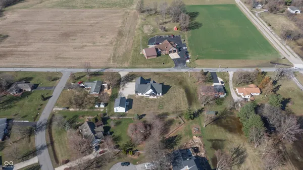 $750,000 | 6661 West 100 North, Greenfield, IN 46140