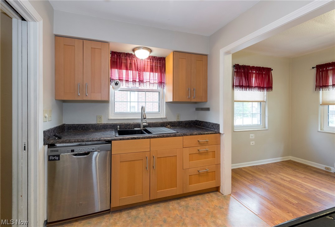 1305 West Schaaf Road Cleveland, OH 44109 - Photo 15 of 35 Gallery Image 15