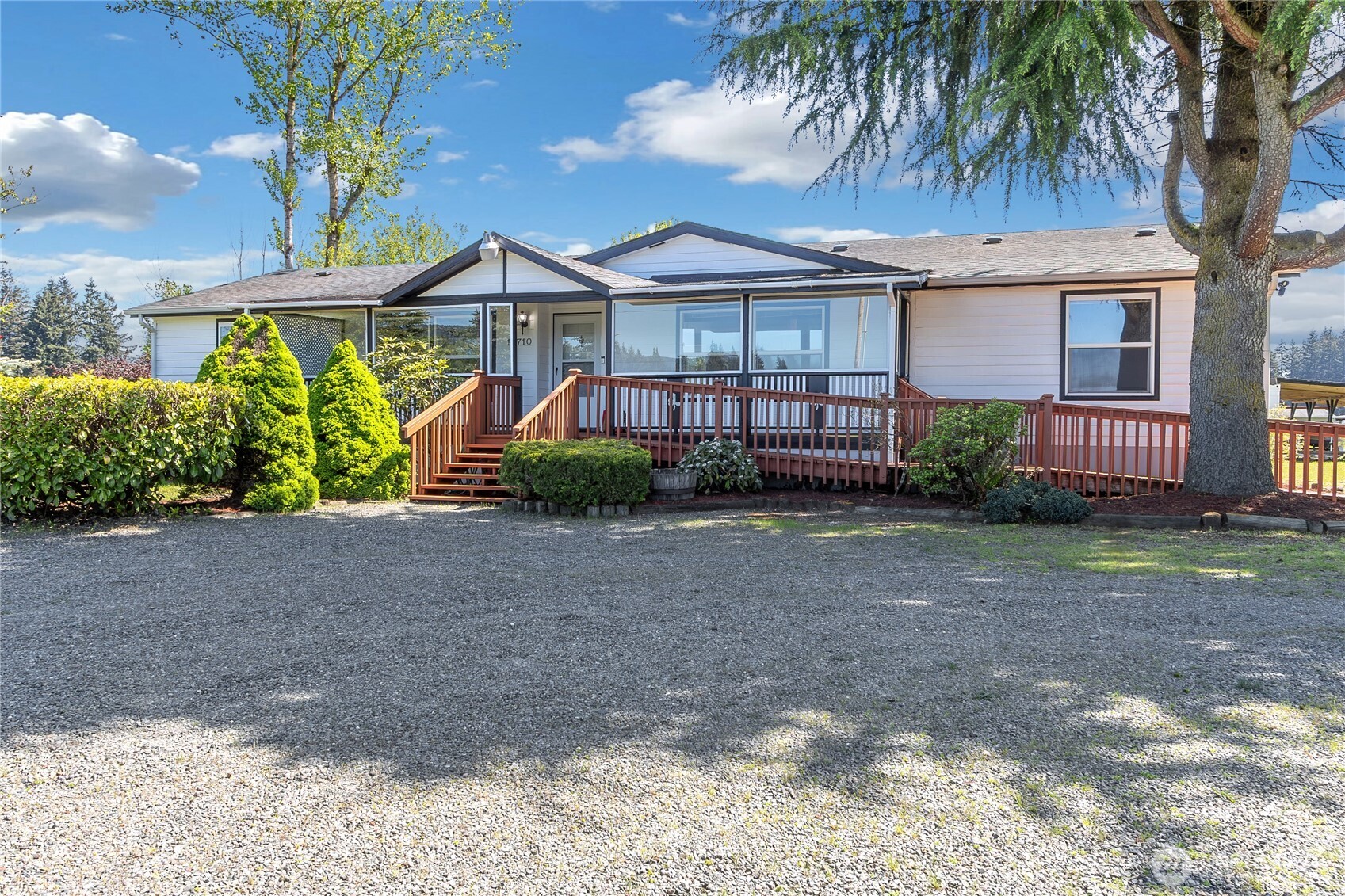 17710 Albany Street Southwest Rochester, WA 98579 - Photo 2 of 22 Gallery Image 2