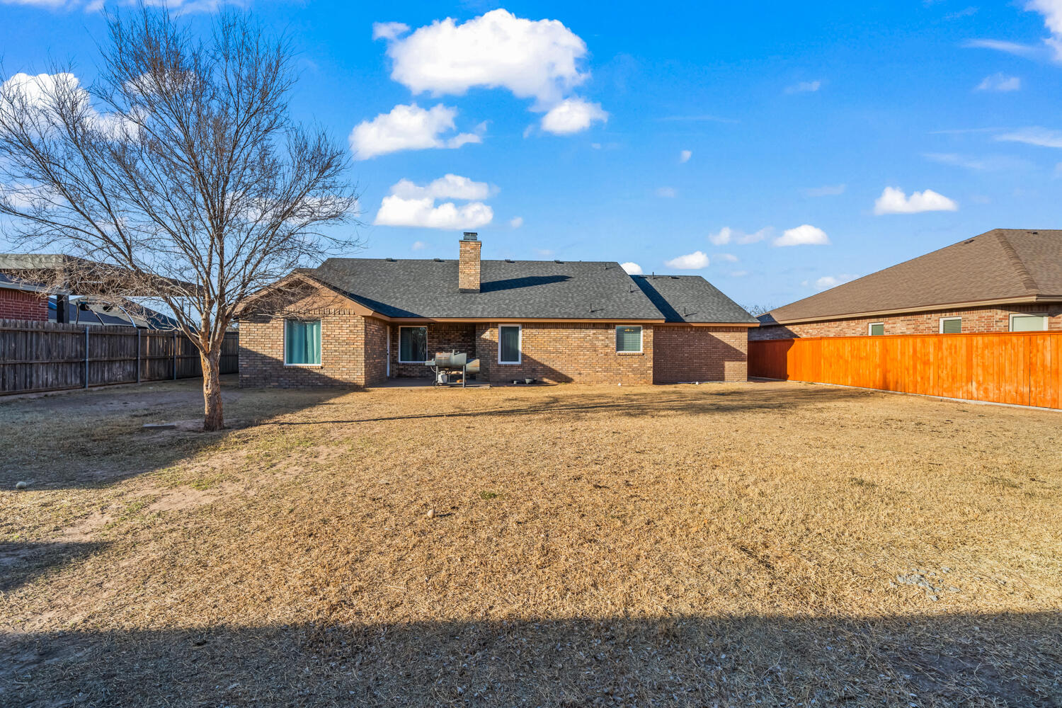 2605 Madison Street Lubbock, TX 79415 - Photo 22 of 23 a front view of house with yard