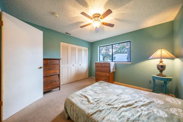 $465,000 | 15799 Nauvoo Trail, Redding, CA 96001