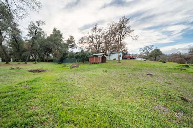 $465,000 | 15799 Nauvoo Trail, Redding, CA 96001