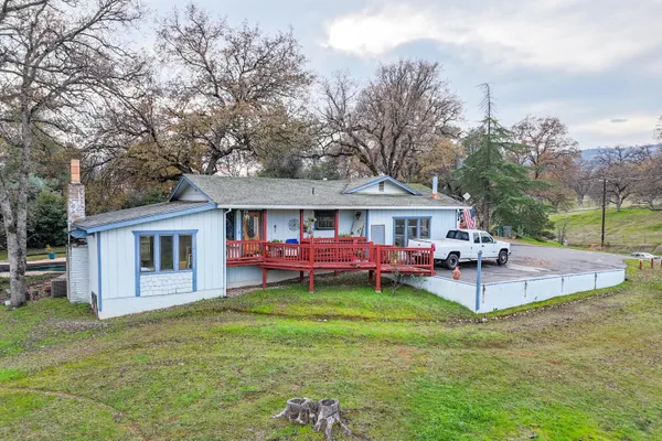 $455,000 | 15799 Nauvoo Trail, Redding, CA 96001
