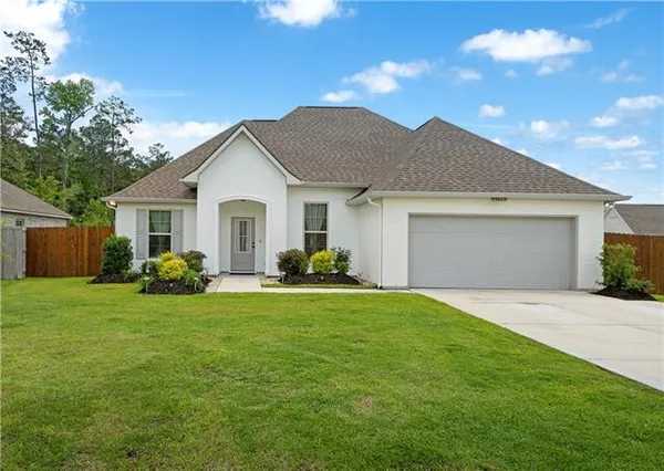 $361,750 | 39622 Fairhope Drive, Ponchatoula, LA 70454