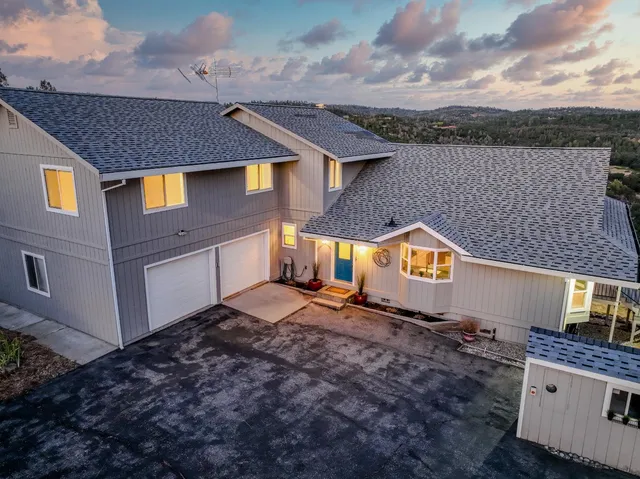 $789,000 | 10757 Oak Hill Drive, Rough and Ready, CA 95975